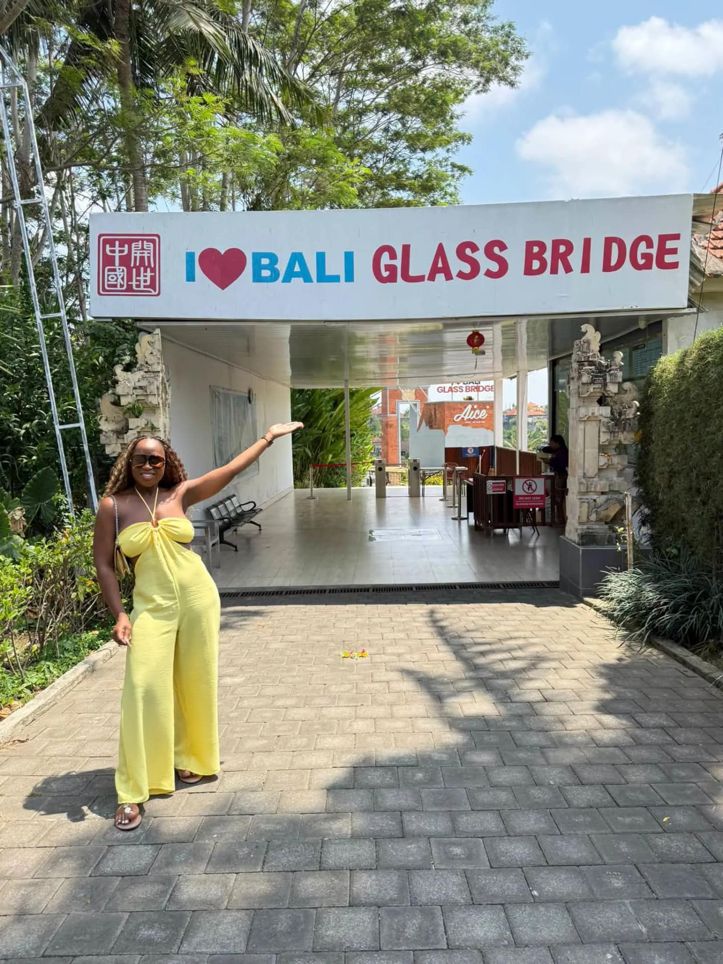 Media 3 ng Bali Glass Bridge in Gianyar