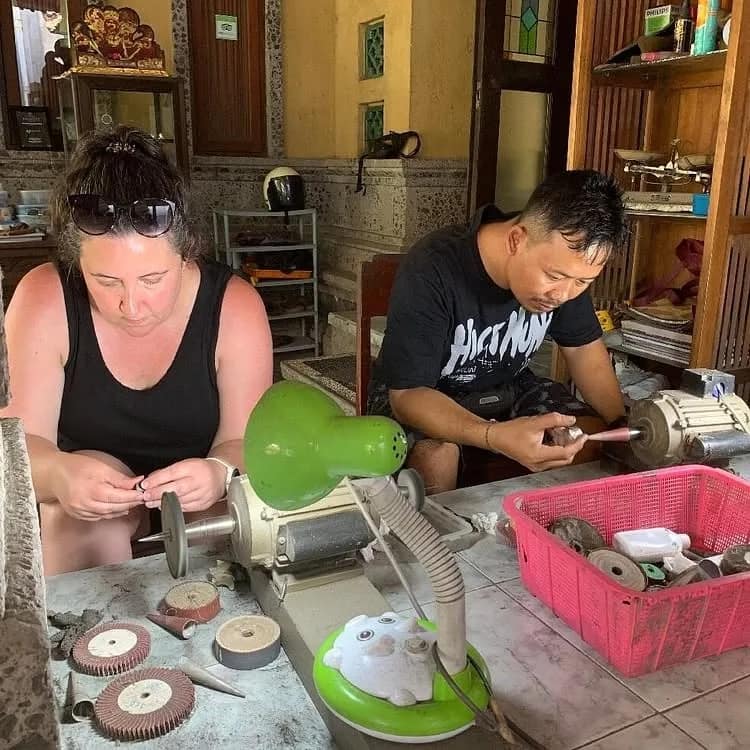 Chez Monique Jewelry Class in Ubud media 2