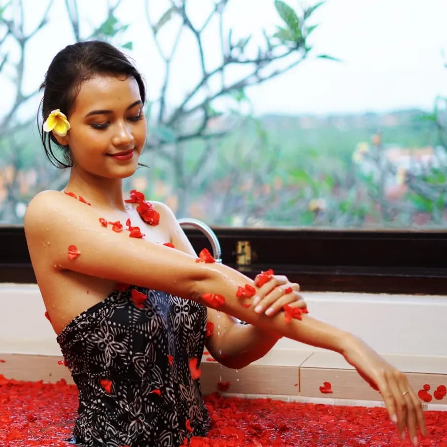 120 Minutes Aroma Massage Spa
