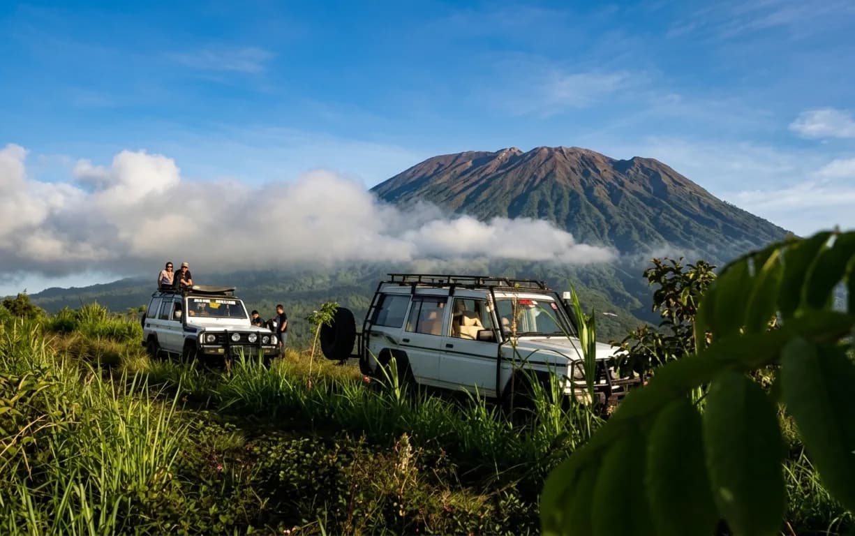 6 Hours Salak Agro 4WD Jeep Plantation Tour and Wine Making Experience