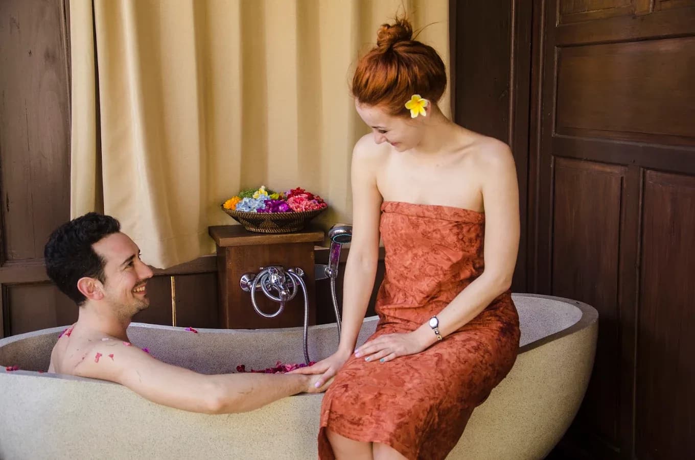 Aksara Romantic Sensacia Spa Experience