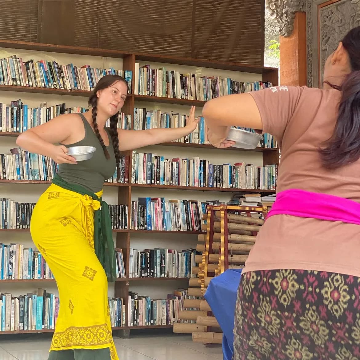 Kelas Tari Bali