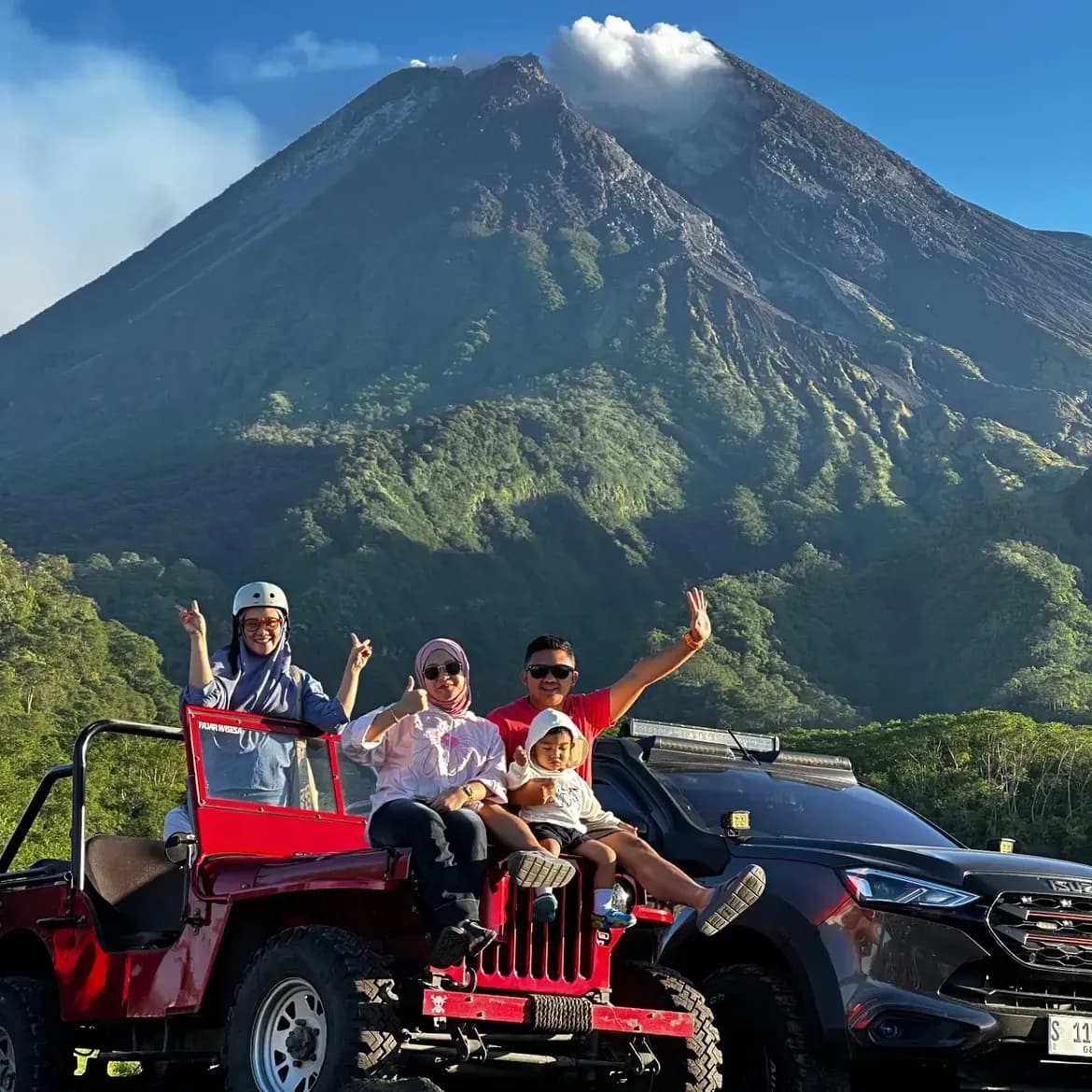 Sunrise Jeep Adventure Package