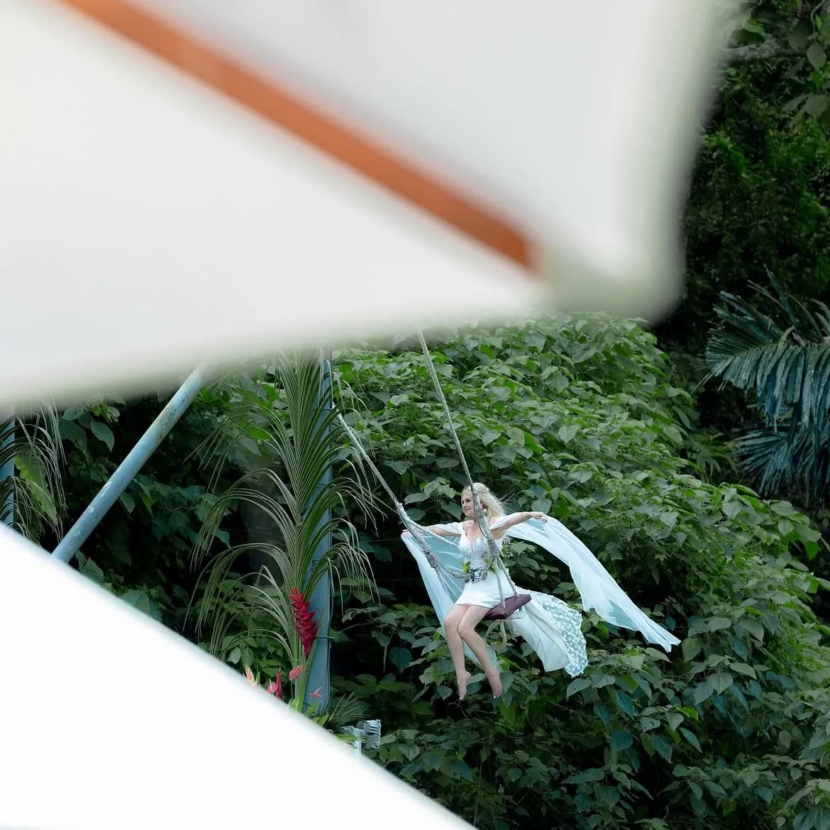 Swing + Photo