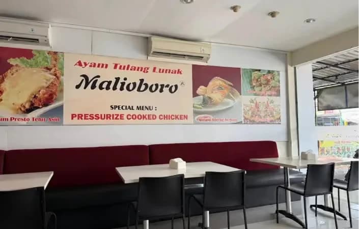 Ayam Tulang Lunak Malioboro, Kuta