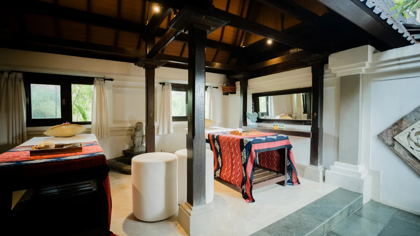 60 Minutes Balinese or Aromatherapy Massage