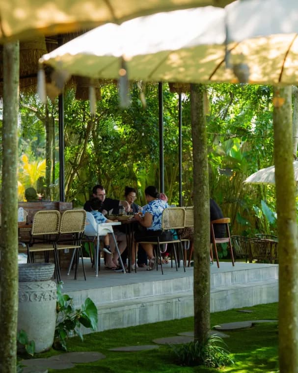 Ocin Babi Guling dan Samsam Ubud