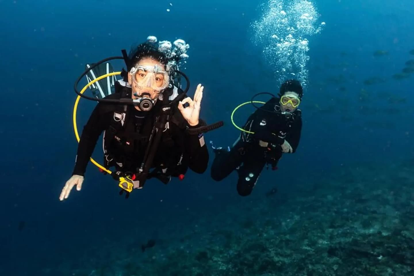Nico Dives Cool in Sanur